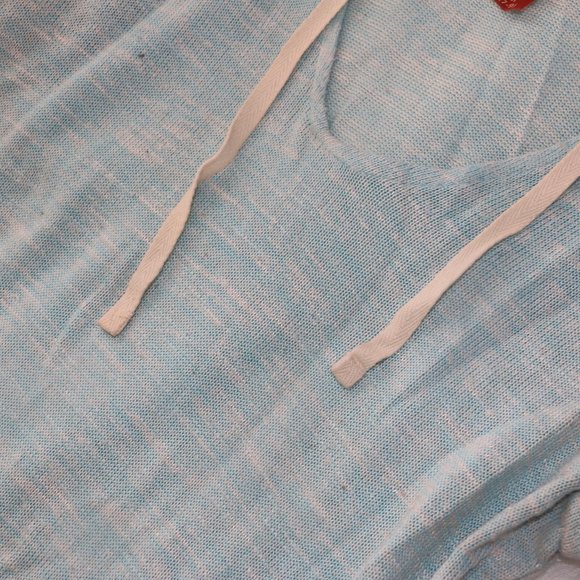 No Boundaries Light Teal Hooded Tunic with Pocket - Picture 3 of 9